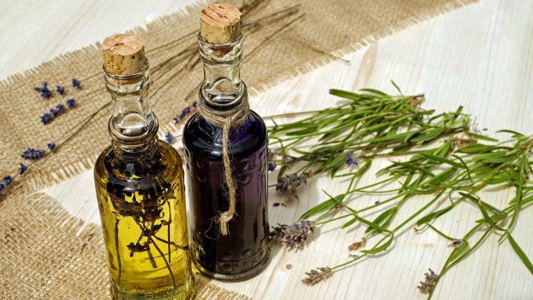 Naturopathie et Neurofeedback huiles essentielles avec lavande naturopathie